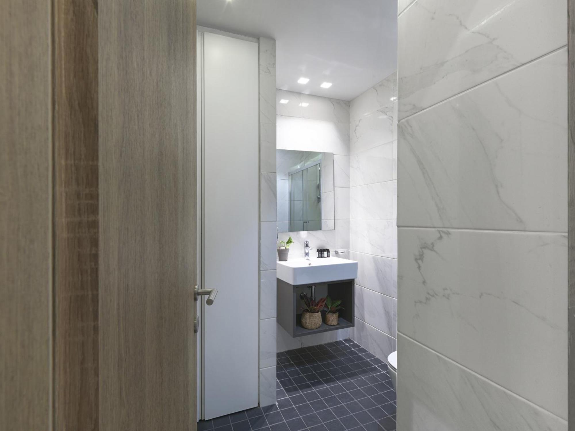 Apartament Modern Haven Near Archaeological Museum Ateny Zewnętrze zdjęcie